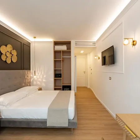 Toledo Relais - By Pera Collection * Naples